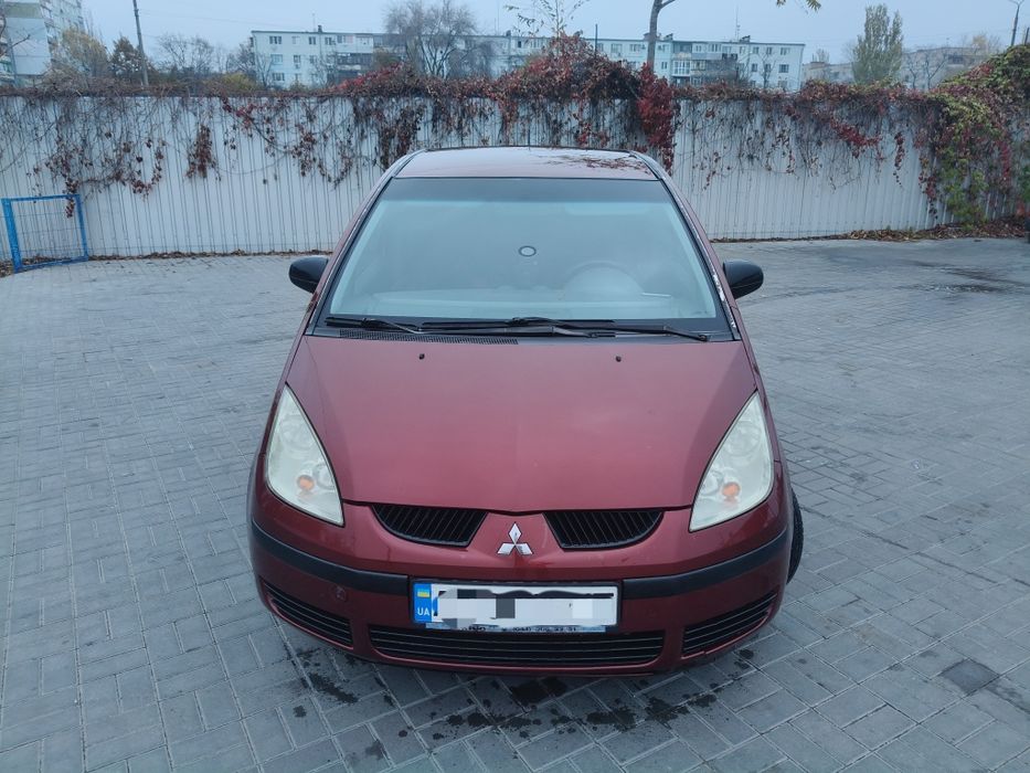 Продам Митсубиси кольт 2007г.в.