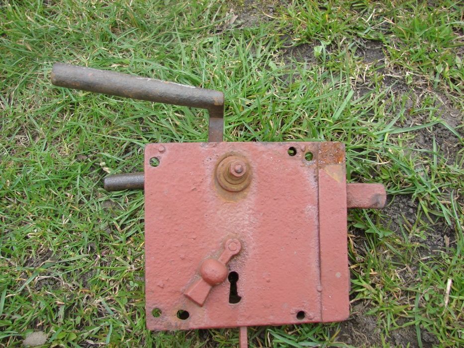 zamek starych przedwojennych drzwi zestaw 2 szt.