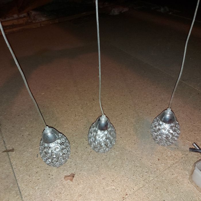 Lampa wisząca nad stół lub normalnie do pokoju