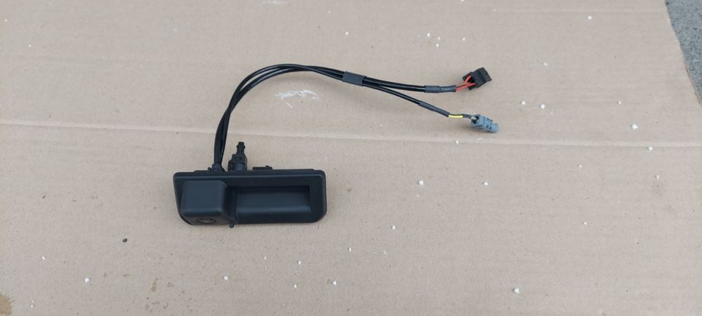 Камера заднього виду Audi q5 fy q7 4m q8 a6 8w8827566e камера заднего