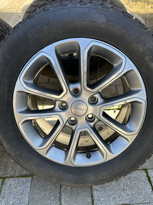 Зимові шини Suv winter з дисками Jeep. 255/55 R18 109V.