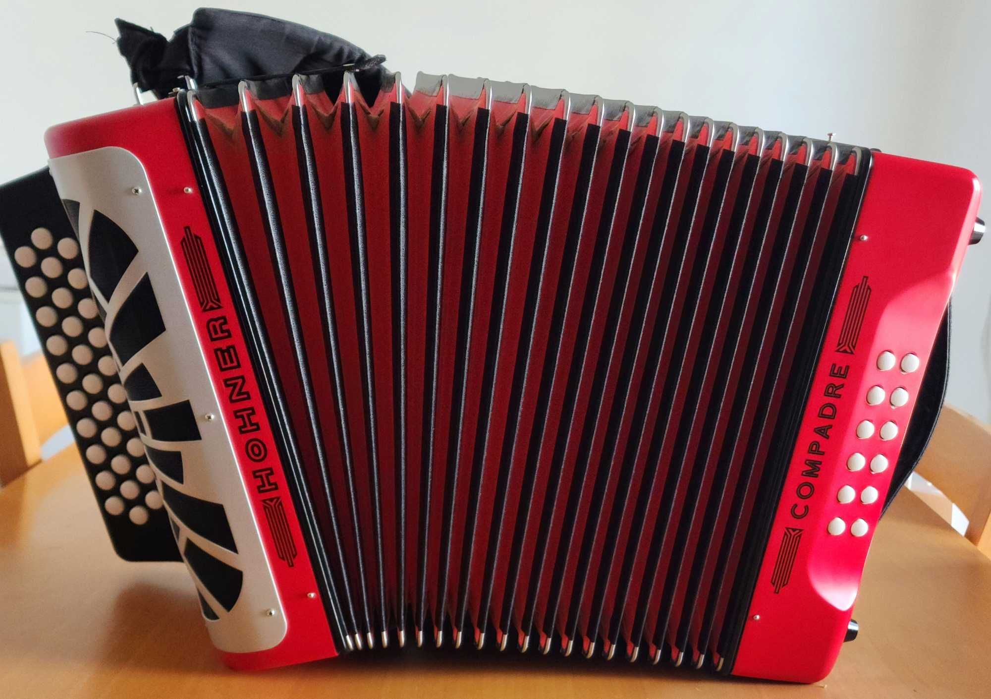 Concertina hohner compadre