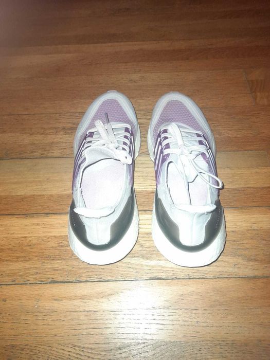 Tênis de corrida Adidas feminino Ultraboost 21