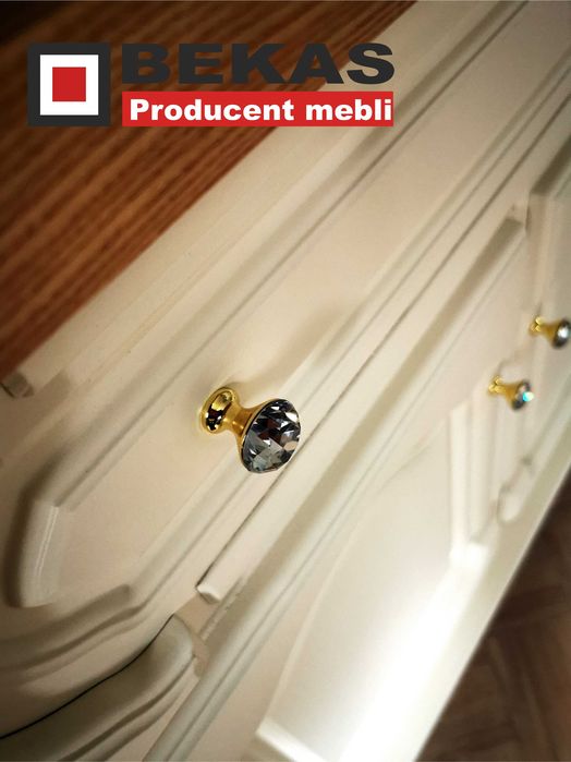 Stylowy Prowansalski Kredens 123 Dąb Ecru Ludwik Producent Mebli BEKAS