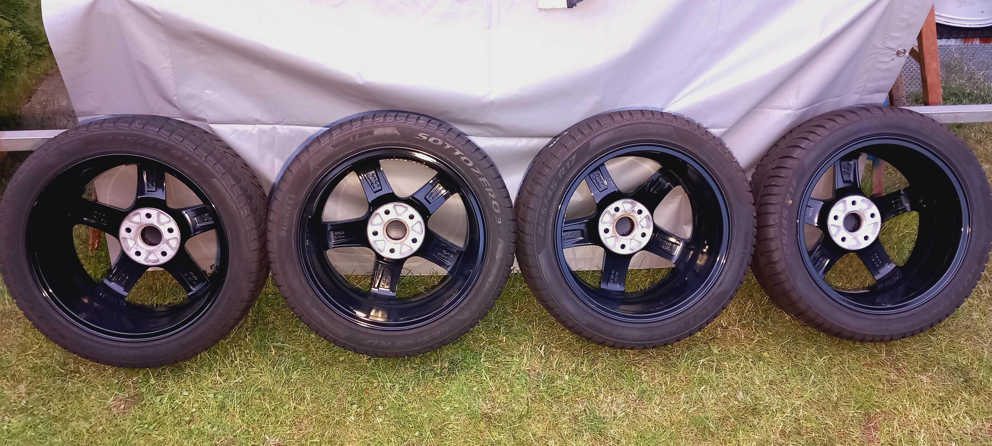 Koła zima Gr.VW/SKODA 7x17, 5x112, ET49+PIRELLI 225/45R17 M+S 2021/24r