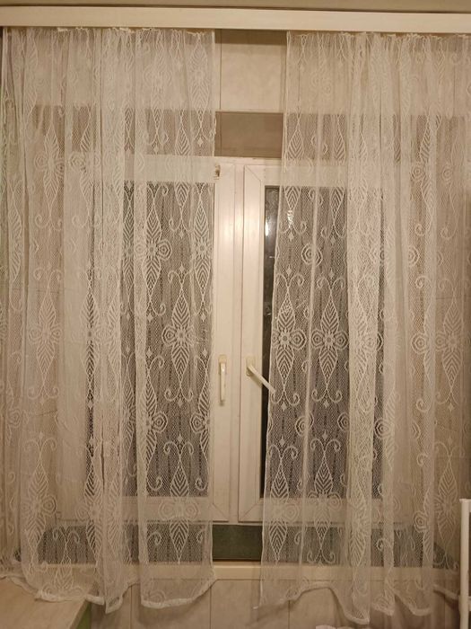 Гардина из двух полотен на кухонное окно