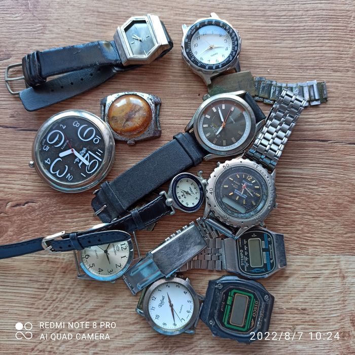 Stare zegarki , wykopi