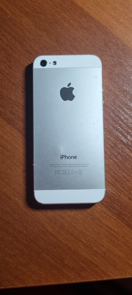 Iphone 7 и Iphone 5