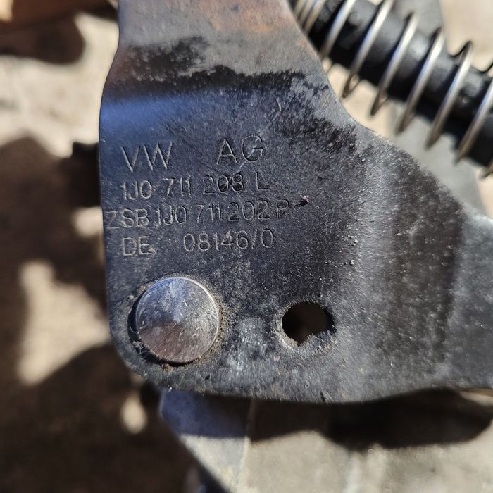 Wybierak skrzyni biegów vw golf IV bora Audi seat skoda 1.9TDI 5B