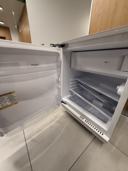 Lodówka WHIRPOOL Podblatowa