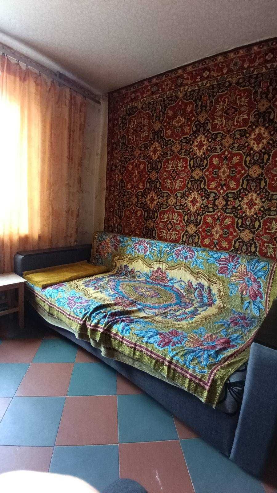 Здам ОДНУ КІМНАТУ В 2-кімн.кв.район ПХЗ