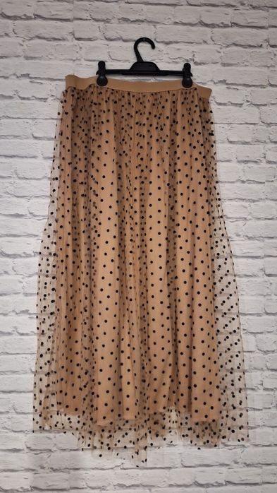 Tiulowa nowa spódnica w aksamitne groszki 52