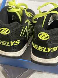 Роликові кросівки Heelys