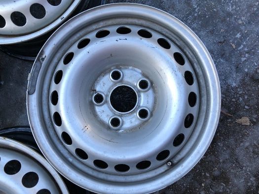 Felgi stalowe 6,5Jx16H2 ET51 5x120 VW T5 T6