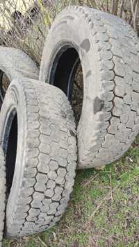 Шины 245/70 r19.5 6шт.