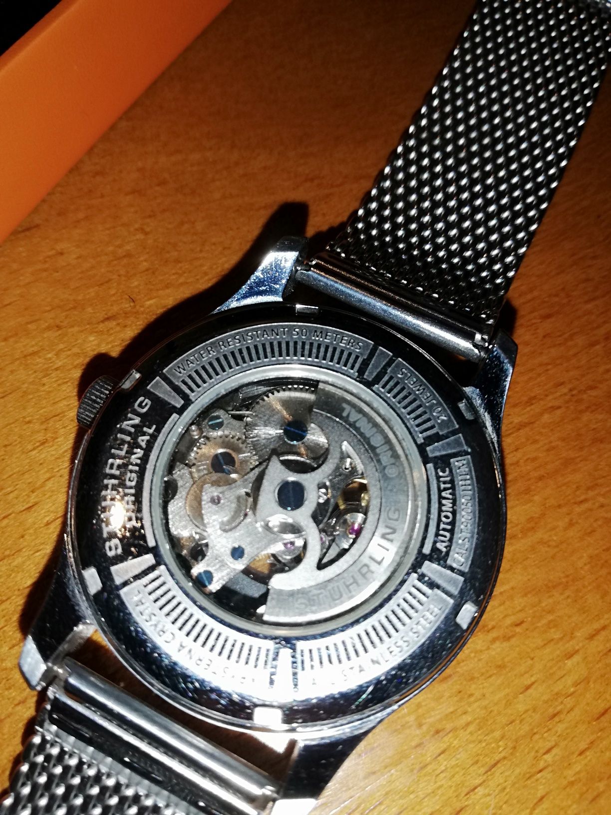 Relógio stuhrling automático movimento e de corda