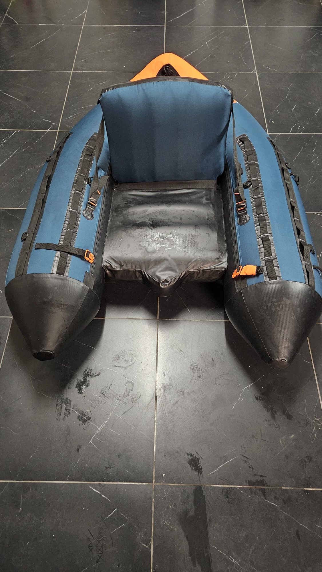 Float Tube/ Pato Decathlon utilizado uma vez
