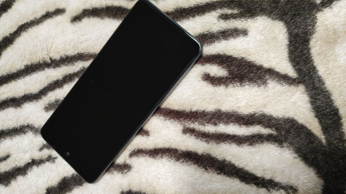 Oppo  A79   256/8