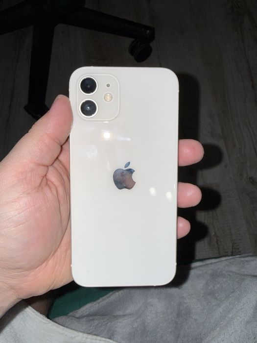 Продам свой iPhone 12 , 128 gb White