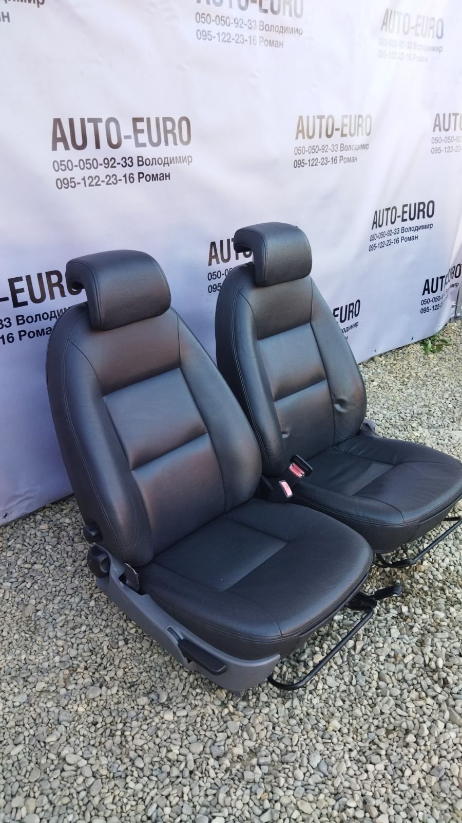 Спортивні шкіряні сидіння сідушки сидения Saab на ВАЗ