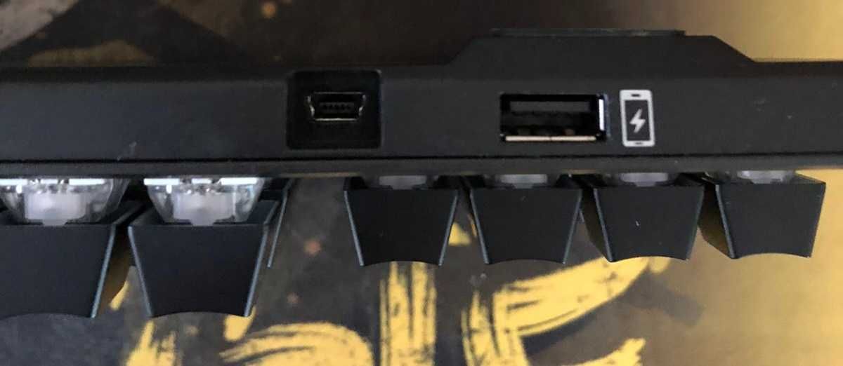 Продам клавиатуру HyperX Alloy FPS RGB Kailh Speed Silver