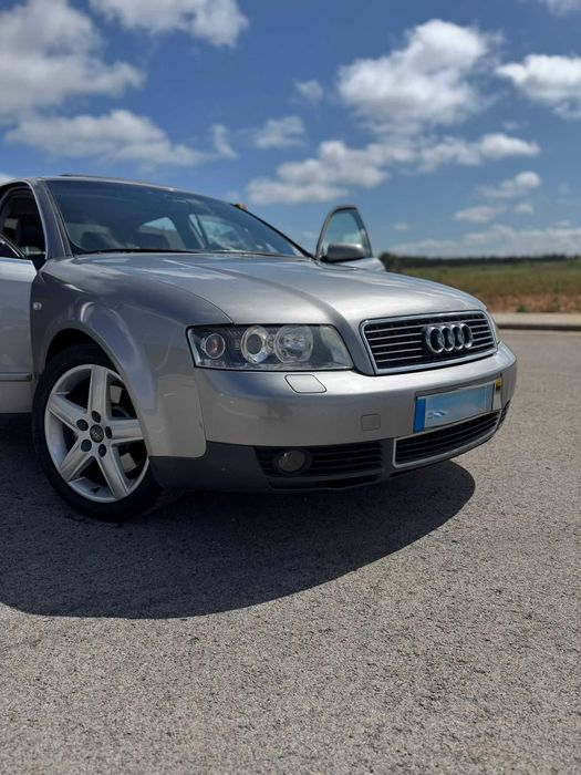 Audi A4 2.5 163cv FULL S-Line Nacional