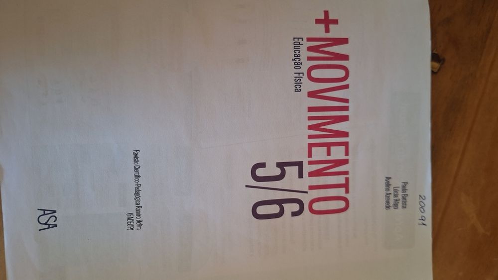 + Movimento 5/6, livro escolar