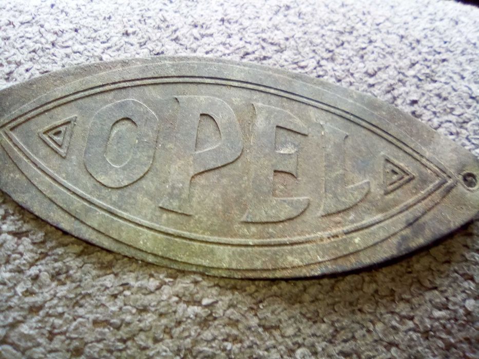 Stary Znaczek emblemat  OPEL