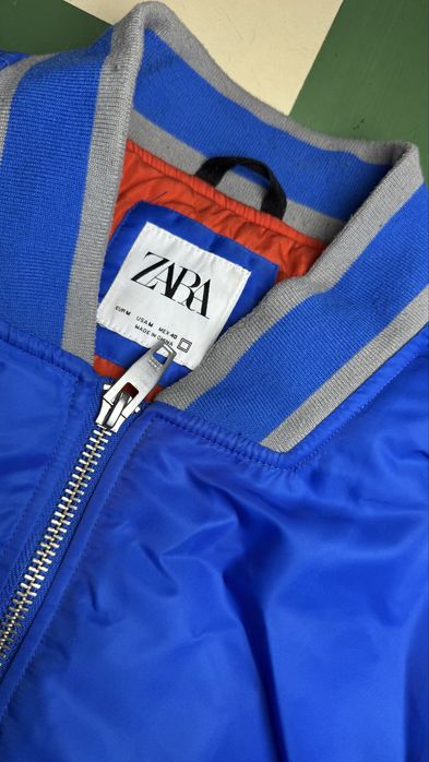 Бомбер Zara, розмір М