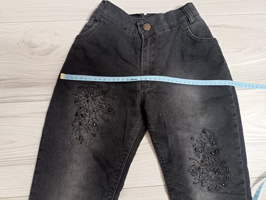 Продам джинсы зимние подростковые,для девочки