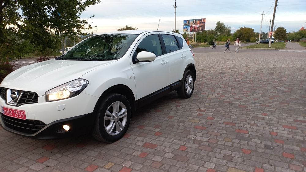 Продам Nissan Qashqai 1.6 дизель