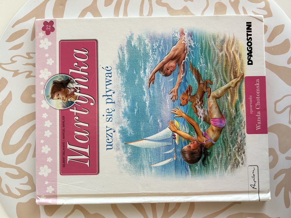 Martynka uczy się pływac Chotomska