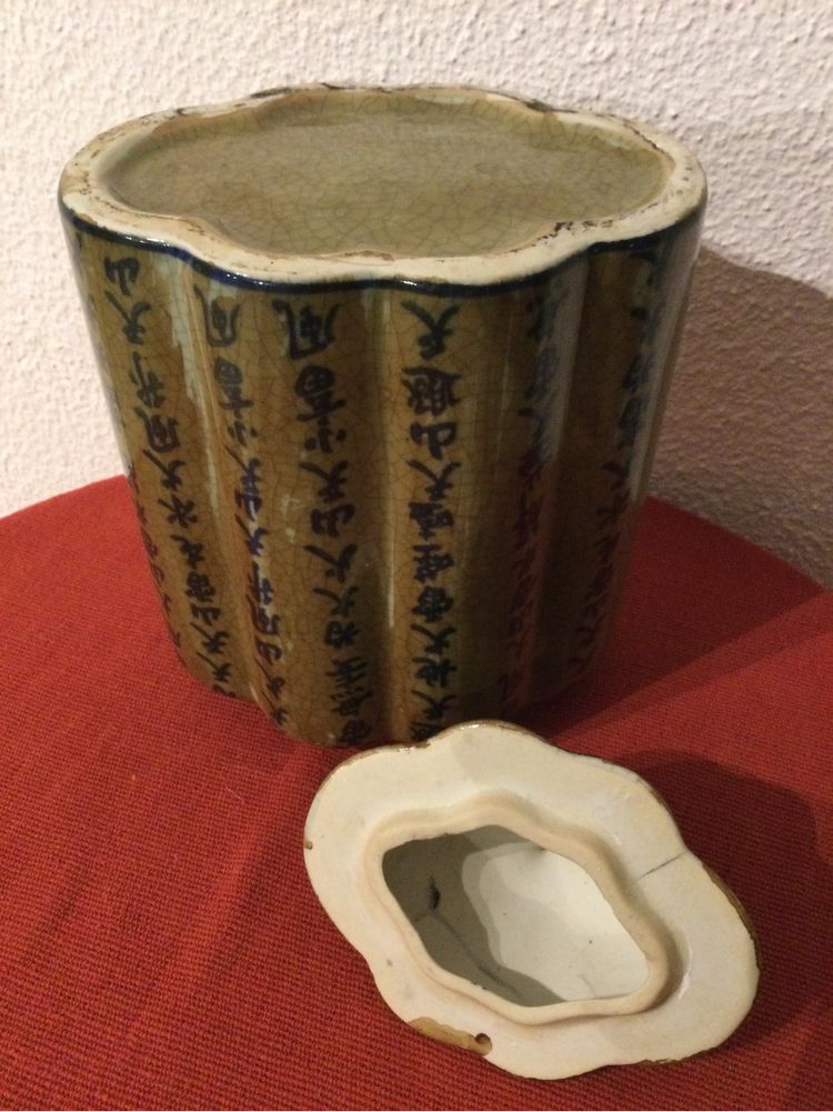 Antigo Pote gomado c/ tampa - Pintado à mão - China - Anos 40
