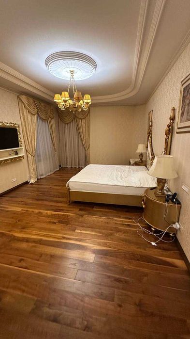 Дом с ремонтом на Фонтане. Львовская. 10 соток