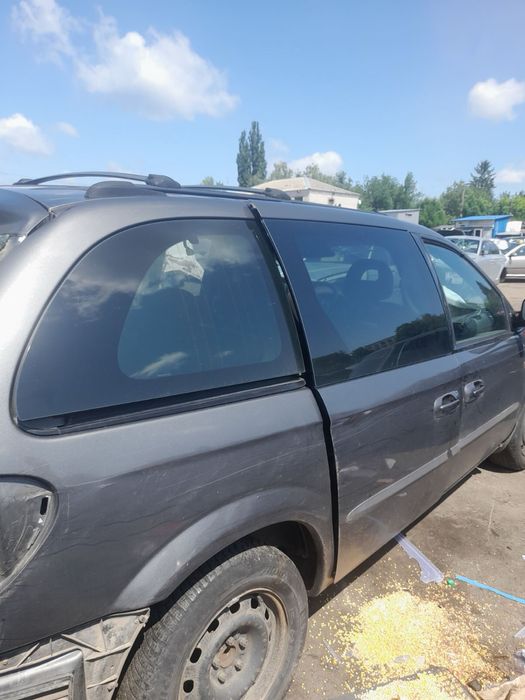 Авторазборка Dodge Ram Van 2005 року 2.5 Disel