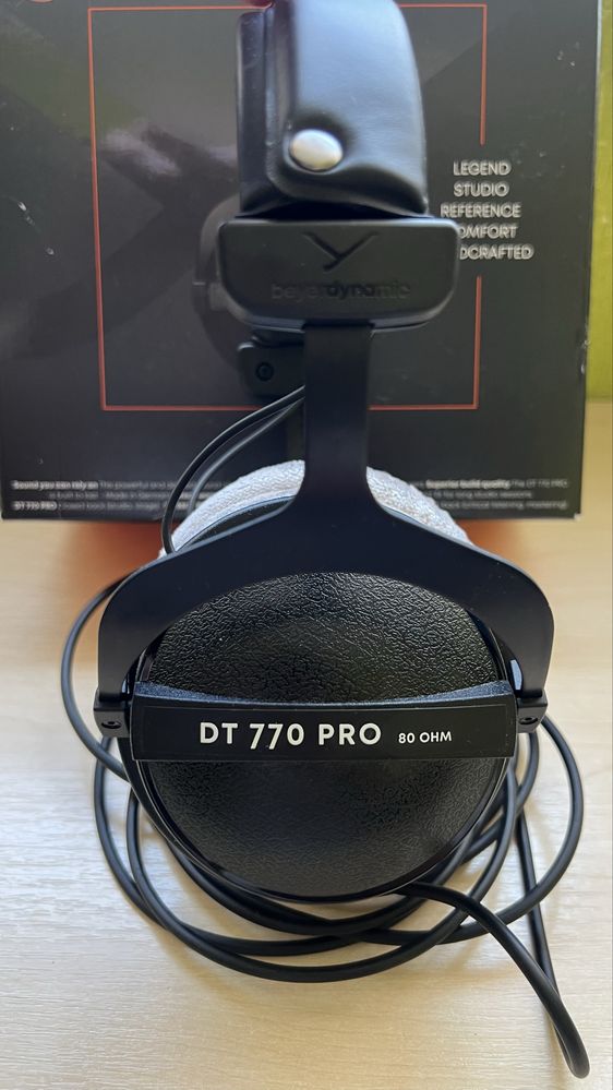 Навушники Beyerdynamic DT 770 PRO 80 Om