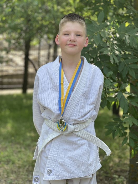 Продам Кимоно KINTAYO