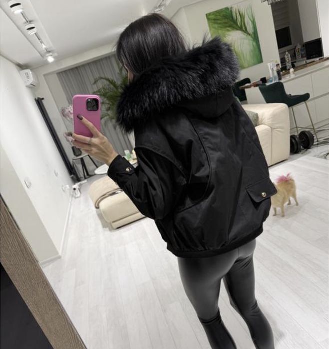 Парка з натуральним хутром