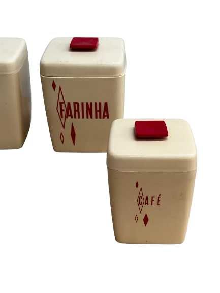 Caixas de cozinha vintage