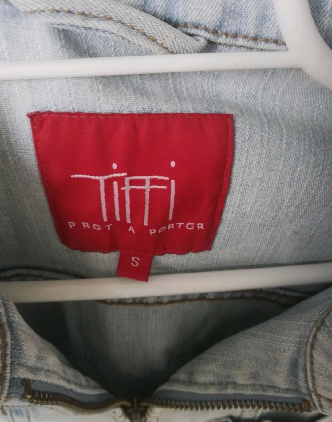 Kurtka jeans firmy Tiffi S katana jasna crop krótka
