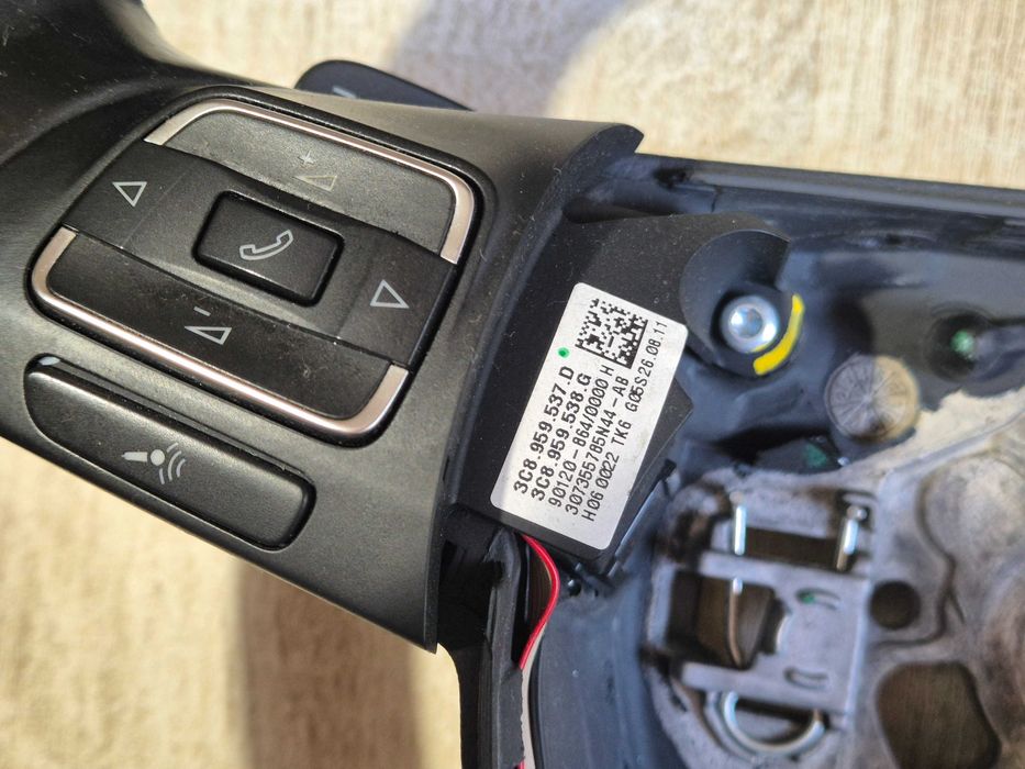 kierownica multifunkcja łopatki  VW Passat B7  3C8.419.091BF