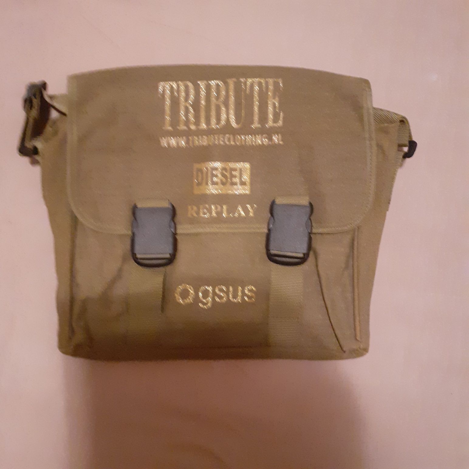 Torba tribute disel replay