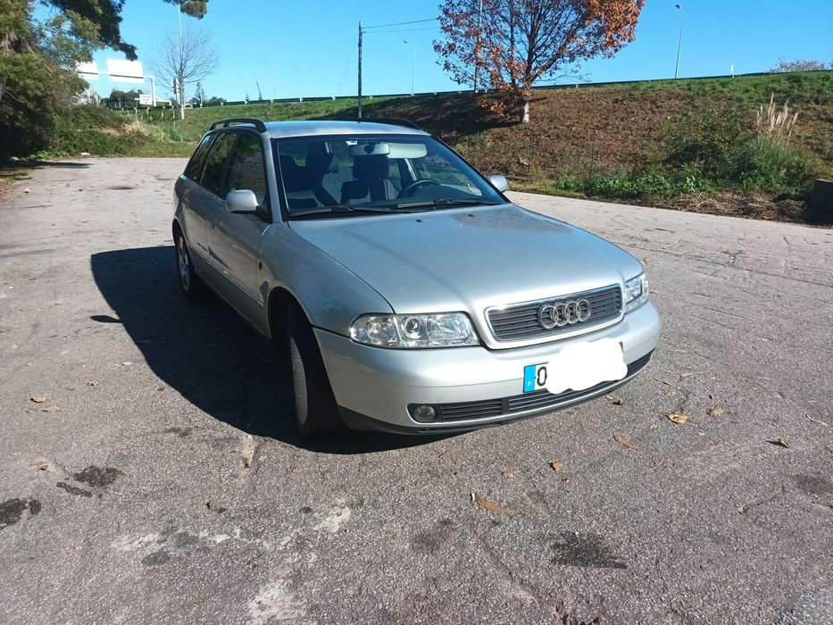 Audi A4 B5 1.9 TDI 110cv Registo na compra