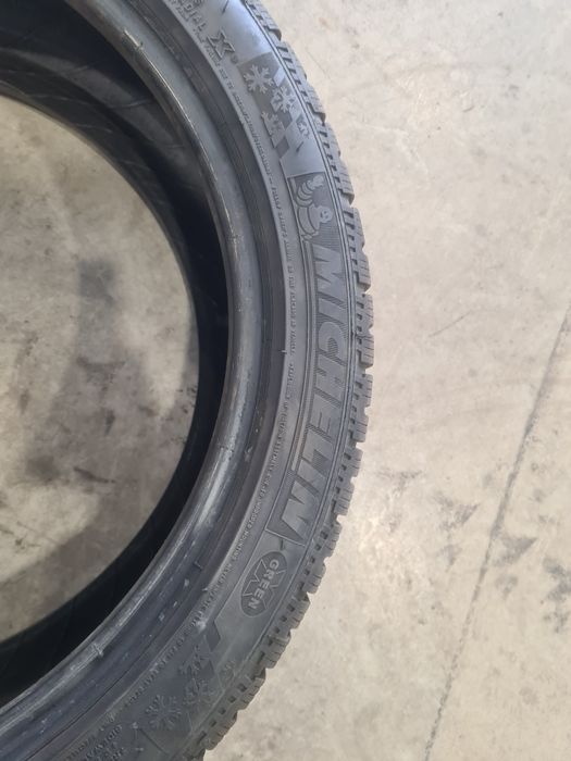 Opony zimowe 225 / 45 18'  Michelin Pilot Alpin 4 PA4 MO 5.5-6mm ładne