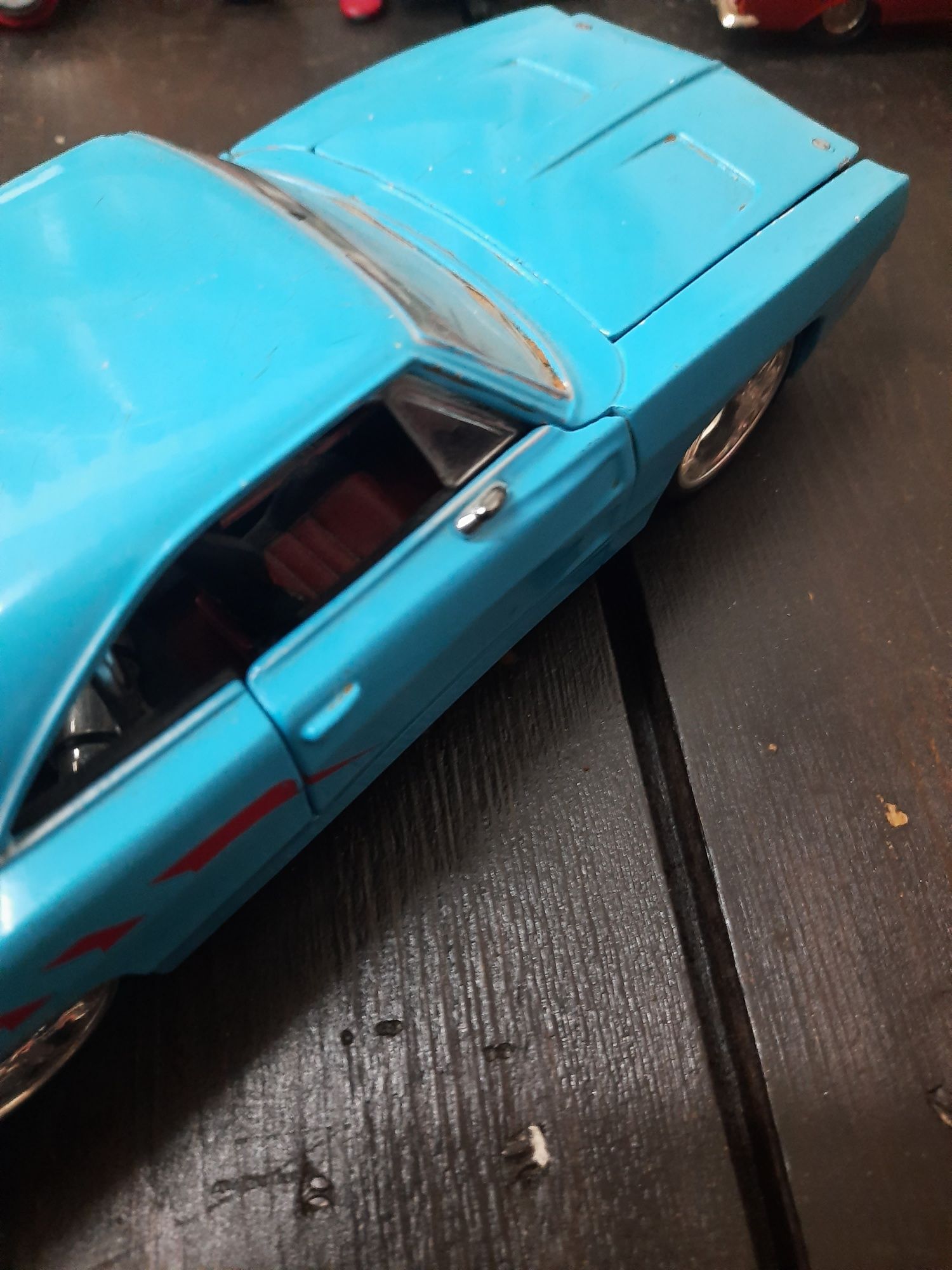 Игрушка Dodge Charger 1969 года 1:24