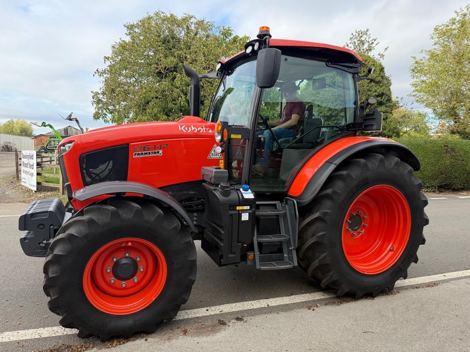Kubota M6 142 idealny stan  2023 65MTH