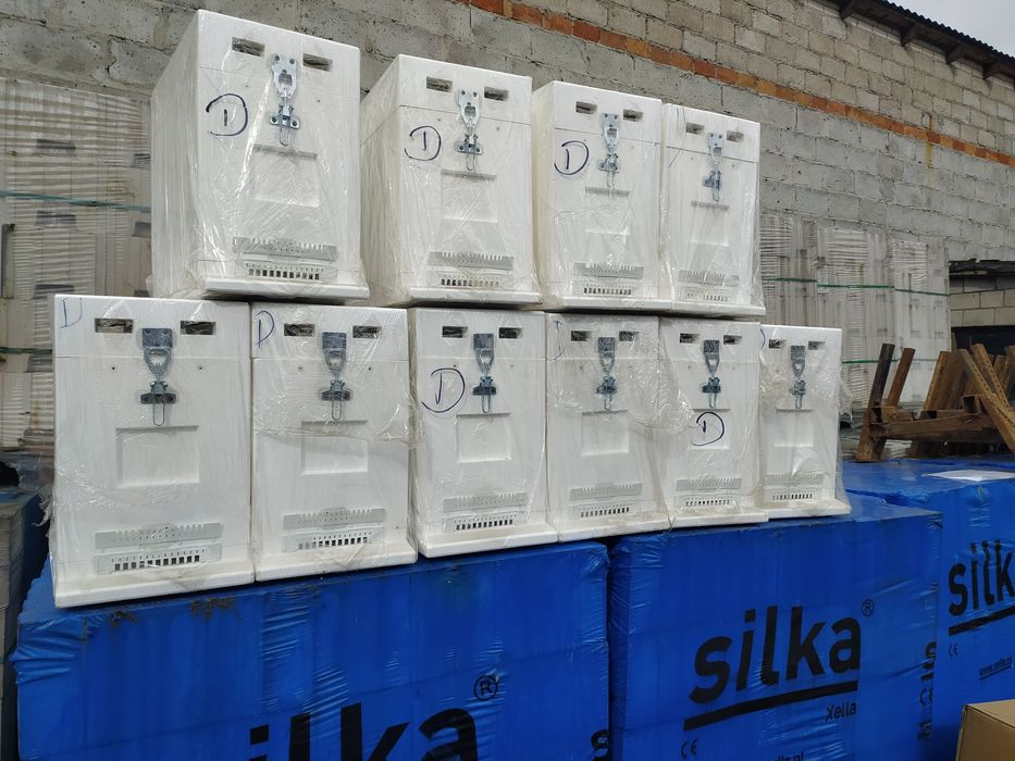 UL 6 ramkowe do wychowu pszczół Dadant