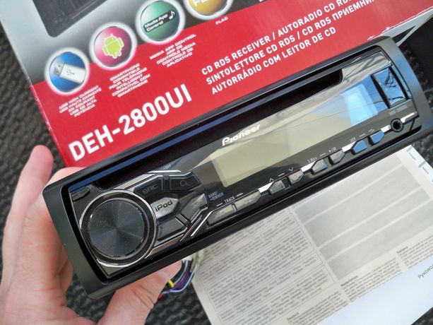 radio Pioneer DEH-2800UI karton CD USB AUX czerwone pilot
