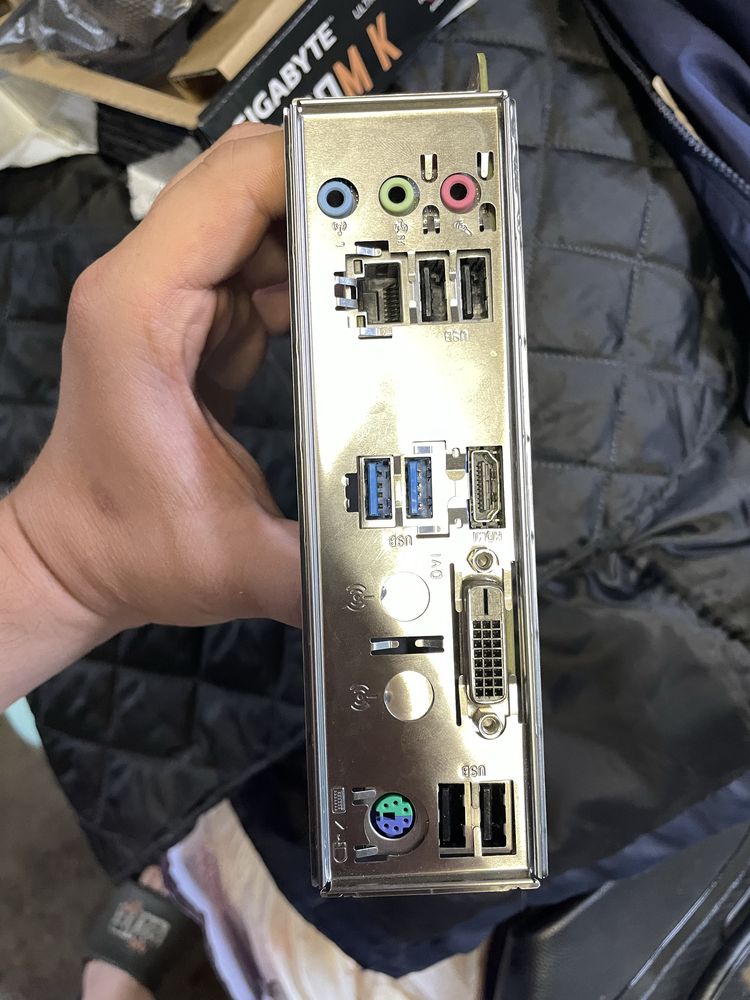 Материнська плата msi H110I PRO miniITX та intel core i5-6400