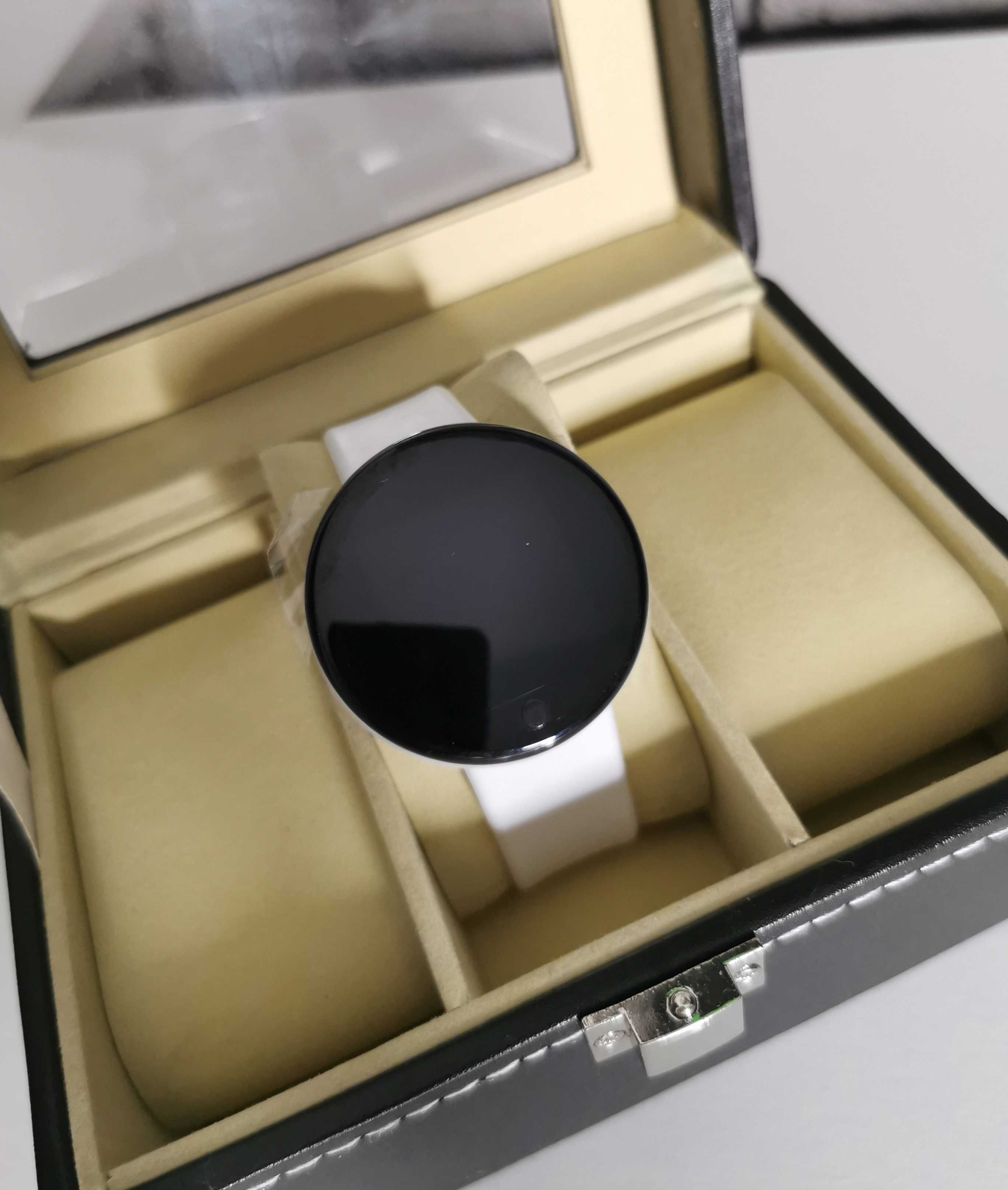 Zegarek Smartwatch smart opaska smart okrągła koperta biały white